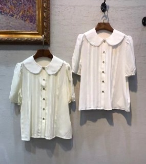 프렌치 인형 칼라 반소매 셔츠     C. French doll collar short-sleeved shirt