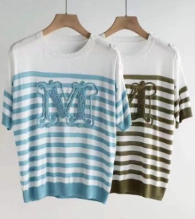 스트라이프 니트 M 티셔츠      C. striped knit M T-shirt