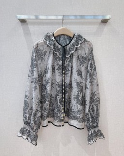 시스루 디자인 소매 레이스 블라우스  See-Through Design Sleeves Lace Blouse