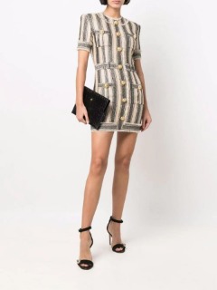 세련된 스트라이프 미니 원피스   Stylish Stripe Mini Dress