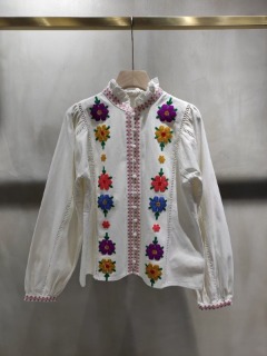 자수 플라워 프린트 디자인 블라우스   embroidered flower print design blouse