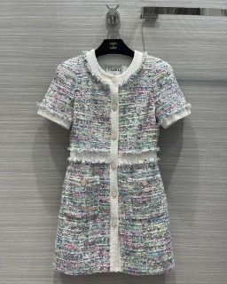 여성 다양한 컬러 디자인 미니원피스   Women&#039;s Mini Dress with Various Color Design