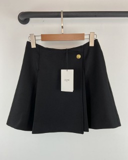 여성 시크한 블랙 디자인 미니스커트  Women&#039;s chic black design mini skirt