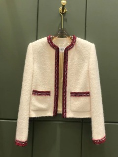 여성 아이보리 밝은 디자인 자켓  Women&#039;s Ivory bright design jacket