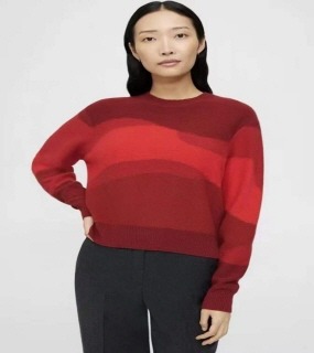 얼룩무늬 디자인 긴팔 니트  spotted design long-sleeved knitwear