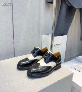 세련된 디자인 구두  stylish design shoes