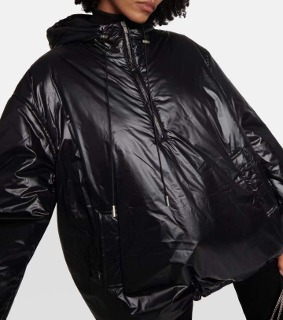 .여성 유광 블랙 후드집업 패딩  women&#039;s glossy black hooded zip-up padded coat