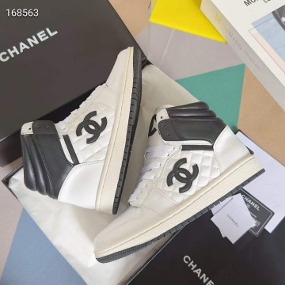 여성 샤넬 하이탑 스니커즈   Women&#039;s Chanel High Top Sneakers