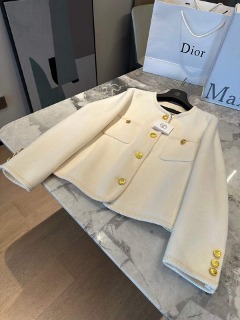 에르메스 화이트 긴소매 자켓   Hermes White Long-Sleeved Jacket